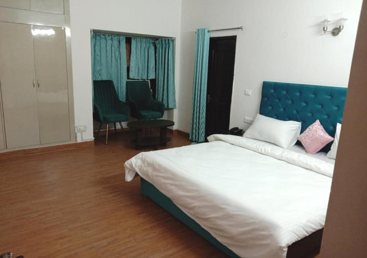 Jay Ally - Boutique Hotel Nowe Delhi Zewnętrze zdjęcie