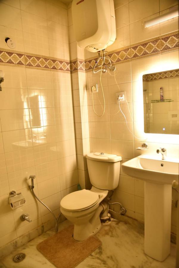 Jay Ally - Boutique Hotel Nowe Delhi Zewnętrze zdjęcie